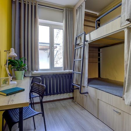 People Hostel & Coworking Бишкек Екстериор снимка