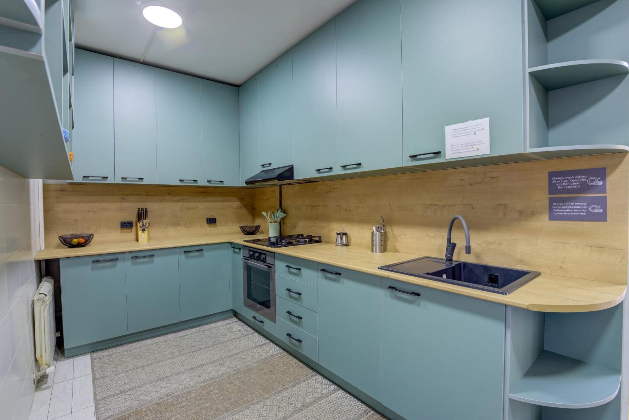 People Hostel & Coworking Бишкек Екстериор снимка