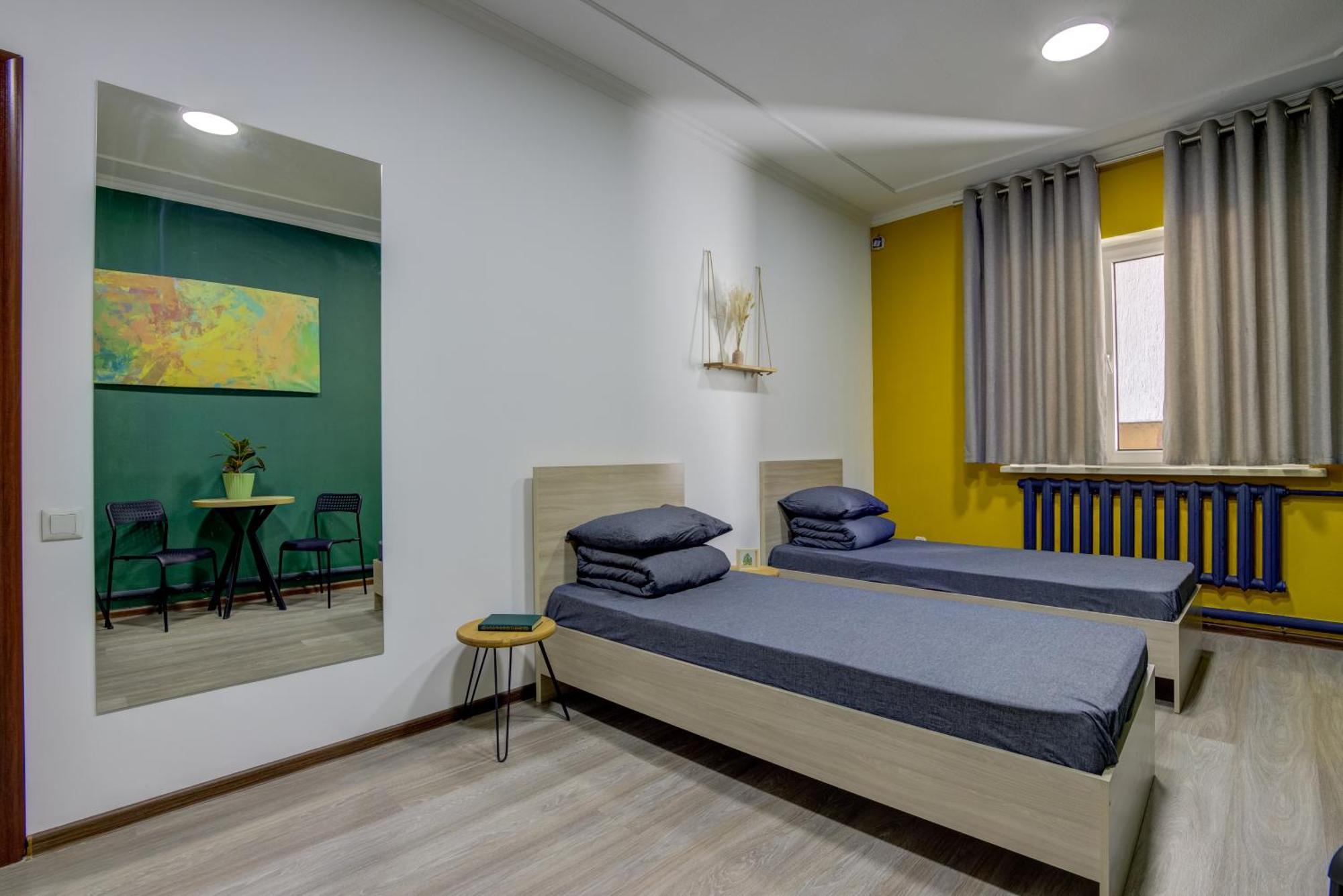 People Hostel & Coworking Бишкек Екстериор снимка